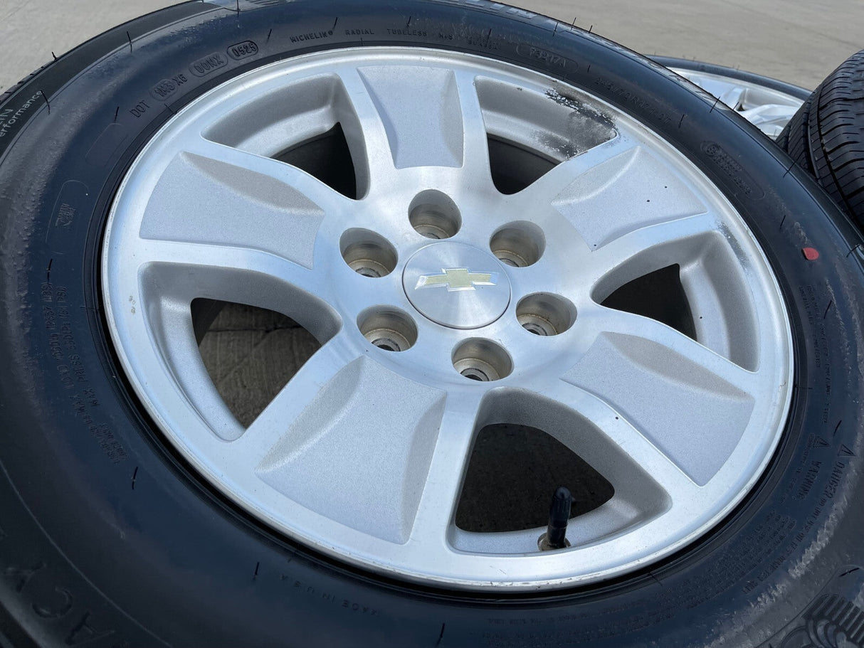 17" Chevy Silverado 1500 Tahoe Sierra OEM 5657 wheels rims MICHELIN NEW Texas Truck Tire