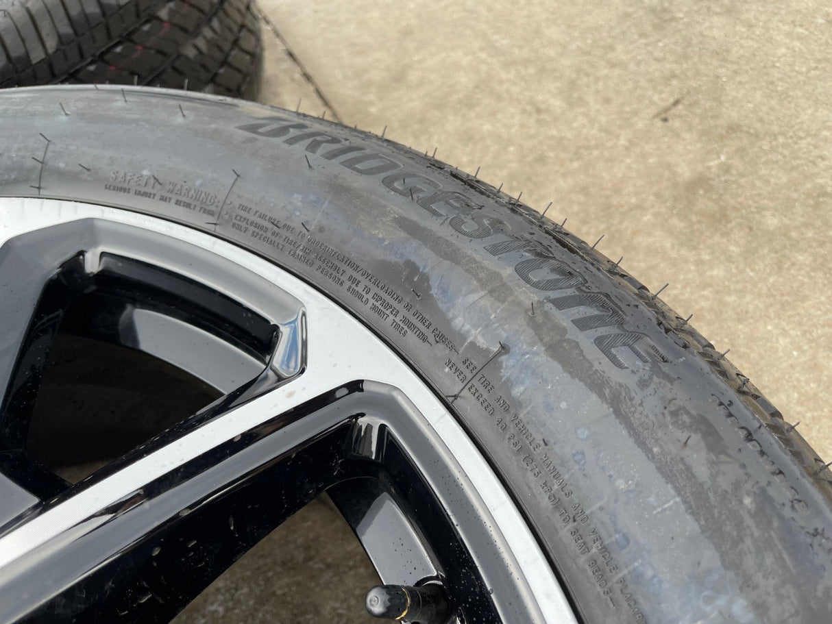 22" Chevy Tahoe Suburban RST OEM 14035 wheels rims Silverado 2025 2026 NEW Texas Truck Tire