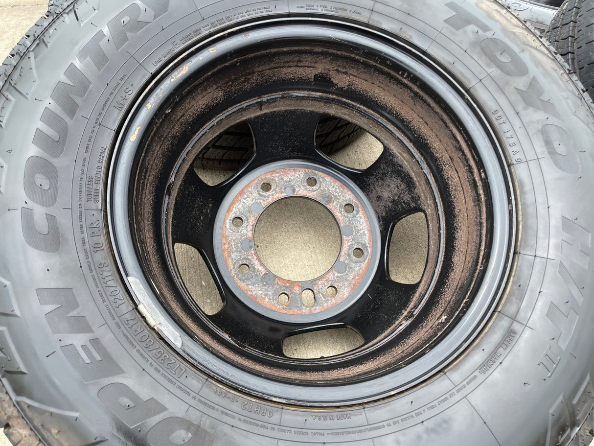 17" Dodge Ram 3500 Dually Laramie 8x200 wheels rims 2703 2704 OEM TOYO NEW Texas Truck Tire