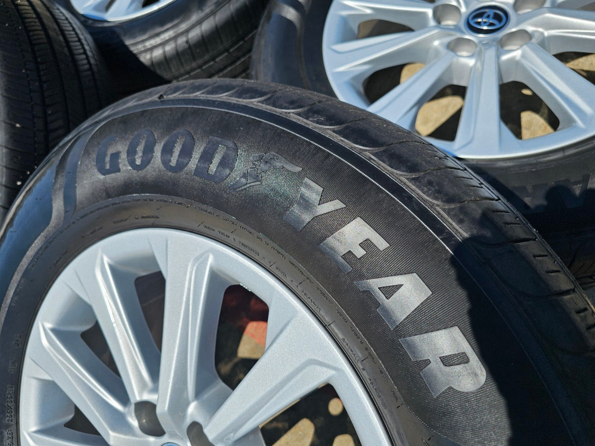 18" Toyota Grand Highlander OEM wheels rims 10525 Lexus TX350 2024 2025 2026 Texas Truck Tire