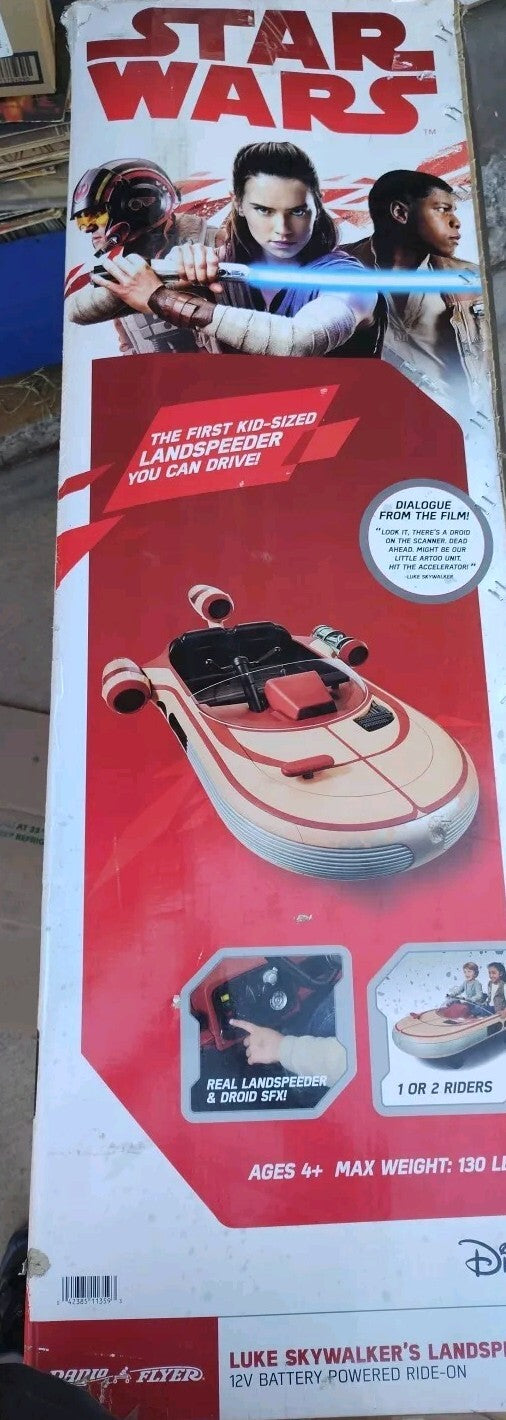 Luke Skywalker Tatooine Landspeeder 12V Kids Ride-On with Radio New Sealed