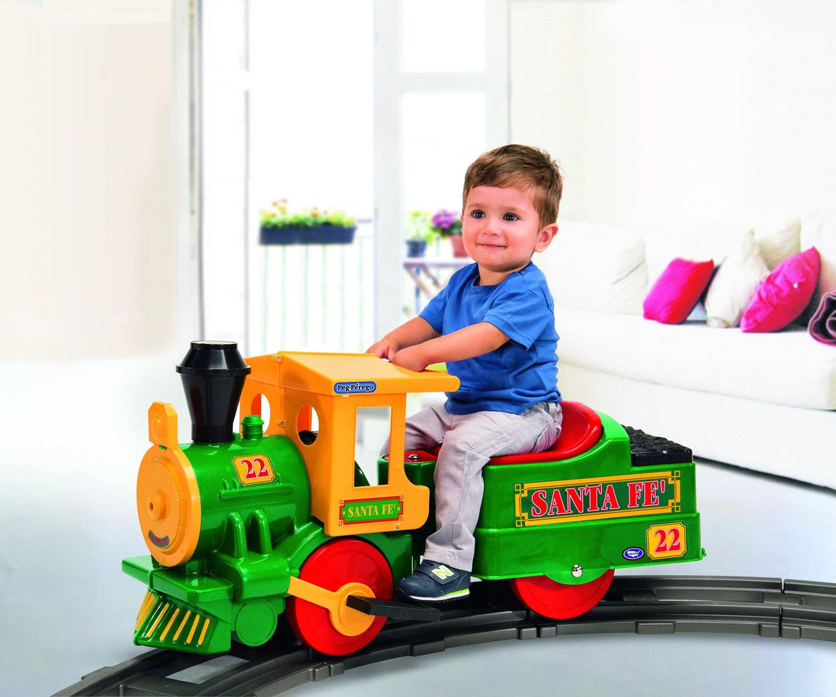 6-Volt Battery-Powered Santa Train Ride-On Toy