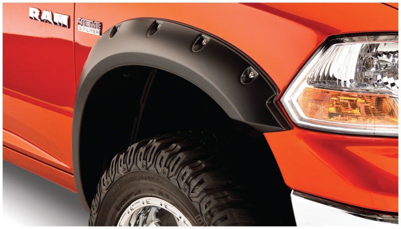 Bushwacker 09-18 Dodge Ram 1500 Fleetside Pocket Style Flares 4 pièces 67,4/76,3/96,3 pouces - Noir