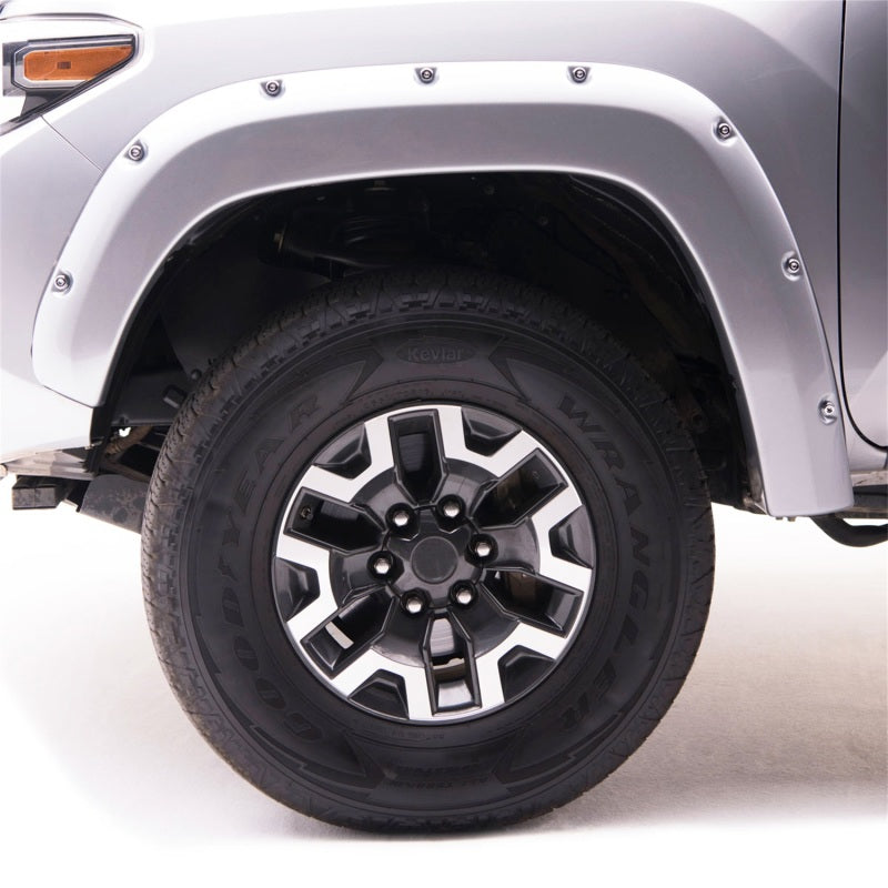 Élargisseurs d'ailes EGR 14+ Toyota Tundra Bolt-On Look Color Match - Ensemble - Silver Sky