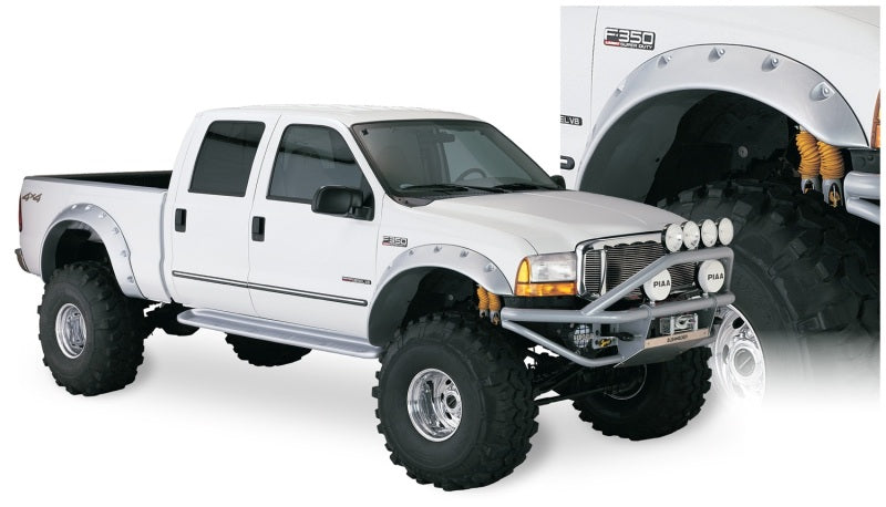 Élargisseurs de style découpé Bushwacker 99-07 Ford F-250 Super Duty 2 pièces - Noir