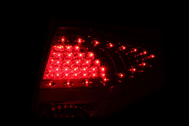 Feux arrière à LED ANZO 2008-2011 Ford Focus Rouge/Clair