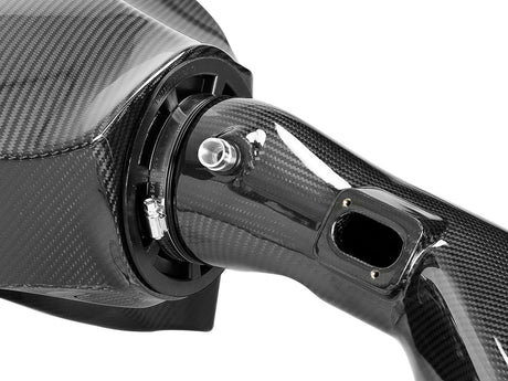 aFe Black Series CAIS en fibre de carbone avec filtre Pro 5R 16-18 BMW M2 (F87) L6-3.0L