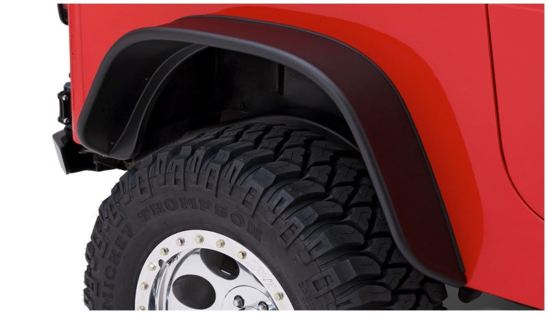 Élargisseurs plats Bushwacker 87-95 Jeep Wrangler 2 pièces, à l'exception du Renegade - Noir