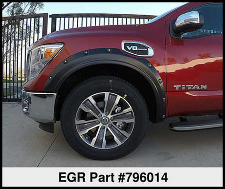 Élargisseurs d'ailes à boulonner traditionnels EGR 17-23 Nissan Titan avec ensemble de 4 badges d'aile