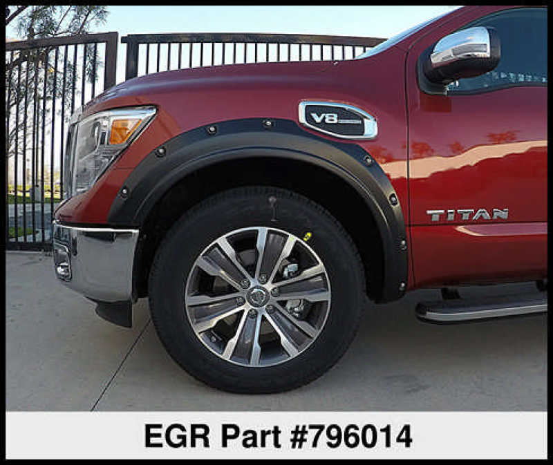 Élargisseurs d'ailes à boulonner traditionnels EGR 17-23 Nissan Titan avec ensemble de 4 badges d'aile