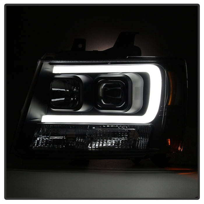 Phares de projecteur Spyder 07-14 Chevy Suburban/1500/2500/Tahoe V2 noirs PRO-YD-CSUB07V2-DRL-BK