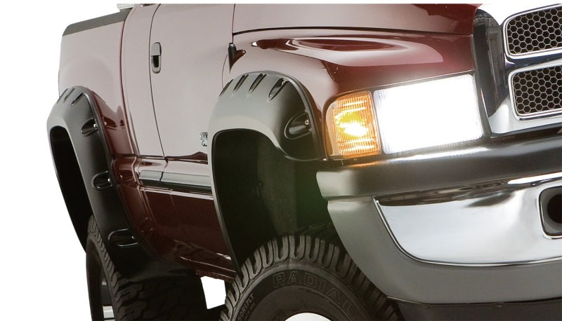 Bushwacker 02-08 Dodge Ram 1500 Fleetside Pocket Style Flares 4 pièces 75,9/76,3/97,9 pouces - Noir