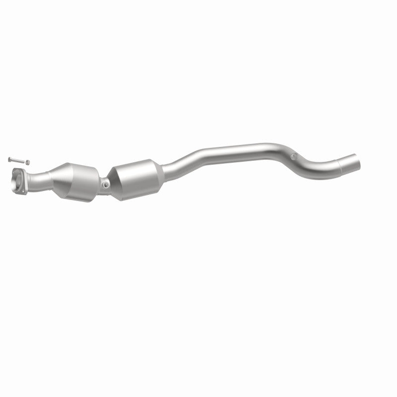 MagnaFlow 13-17 Range Rover V8 5 OEM Underbody Direct Fit EPA Compliant Catalytic Converter