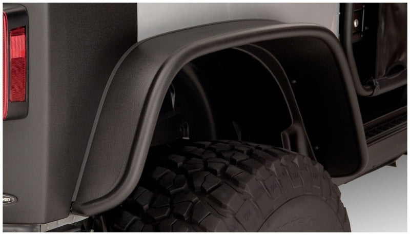 Élargisseurs plats Bushwacker 07-18 Jeep Wrangler 2 pièces pour utilitaire sport 2 portes uniquement - Noir