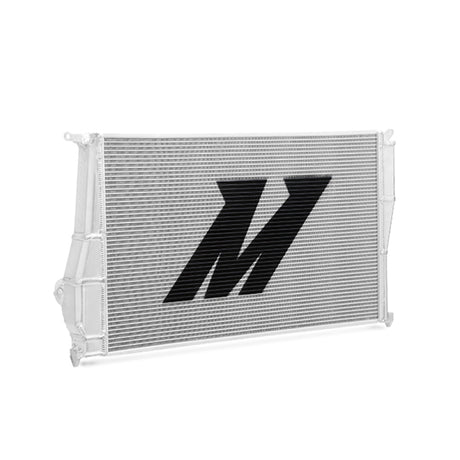 Radiateur en aluminium hautes performances Mishimoto 2006-2013 pour BMW 335i/135i (manuelle)