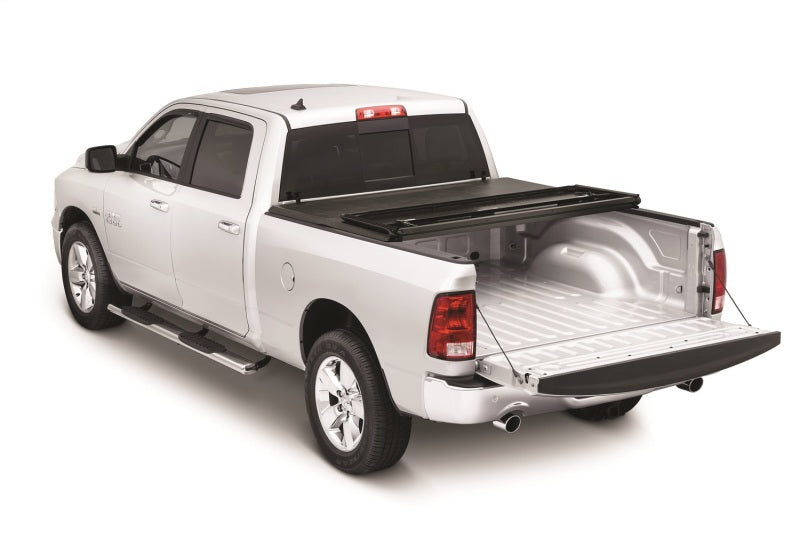 Couvre-caisse rigide pliable Tonno Pro 2021 Dodge RAM 1500 de 6,4 pieds