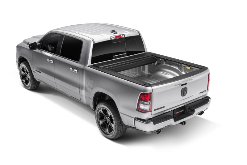 Couvre-caisse rétractable Roll-N-Lock 2019 Ram 1500 XSB 65,5 po Série E