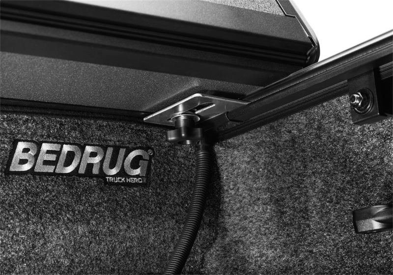 BAK 21-22 Ford F-150 (y compris Lightning 2022) BAKFlip MX4 5,7 pi Couvre-caisse - Finition mate