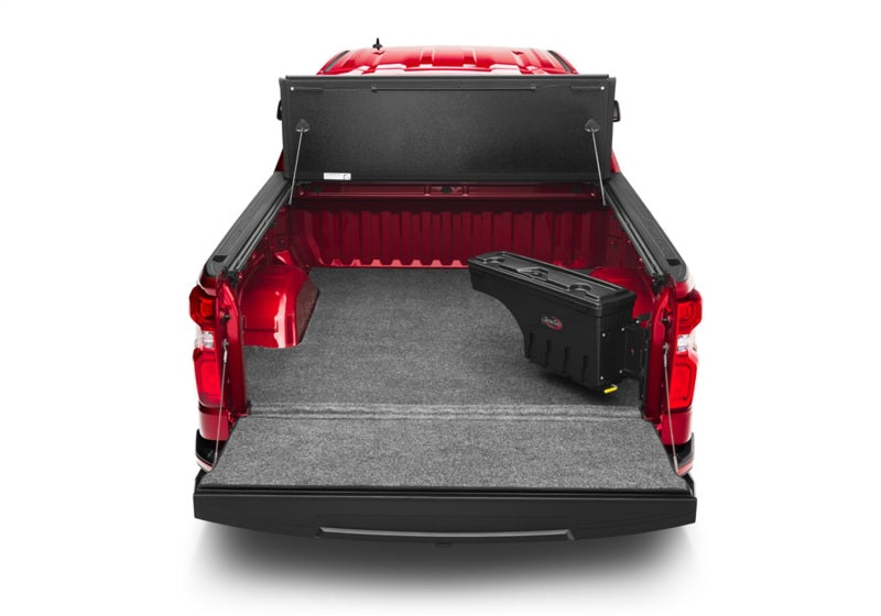 UnderCover 99-06 Chevy Silverado 1500-3500 HD (07 Classic) Passengers Side Swing Case - Black Smooth