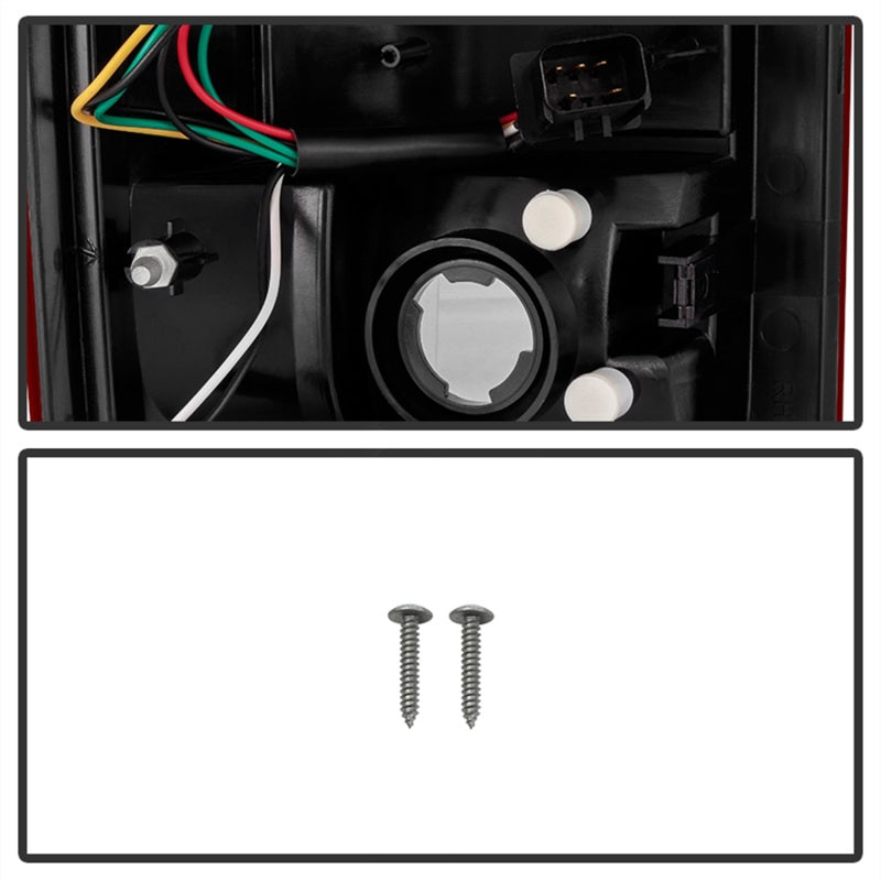 Feu arrière à LED Spyder Dodge Ram 02-06 1500 Version 2 - Rouge transparent ALT-YD-DRAM02V2-LED-RC