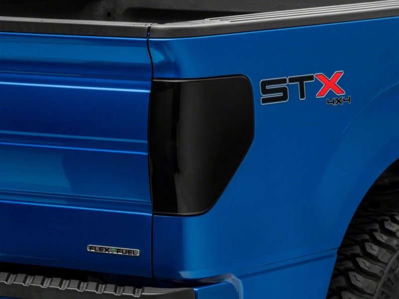 Feux arrière à LED Raxiom 09-14 Ford F-150 Styleside Axial Series - Boîtier noir (lentille fumée)