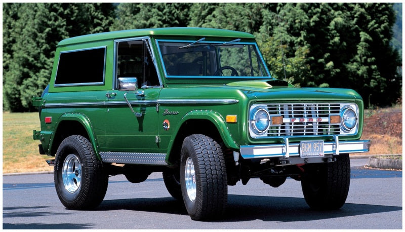 Élargisseurs de style découpé Bushwacker 66-77 Ford Bronco 2 pièces - Noir