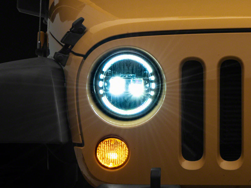 Phares à DEL axiaux Raxiom 97-18 Jeep Wrangler TJ et JK 7 pouces avec DRL - Boîtier chromé (lentille transparente)