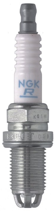 Boîte de 4 bougies d'allumage standard NGK (BKUR6ETB)