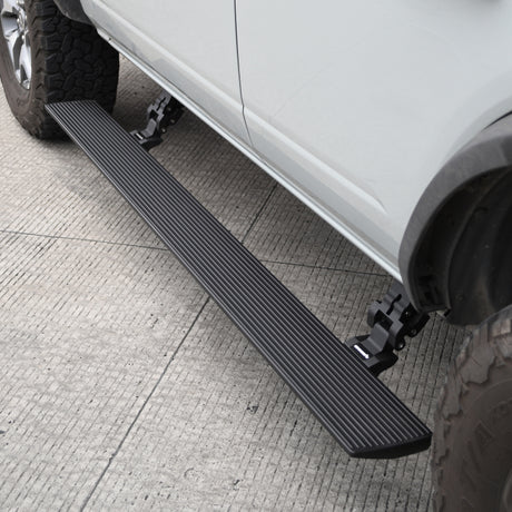 Kit de marchepieds électriques Go Rhino 21-23 Ford Bronco 4 portes E-BOARD E1 (sans perçage) - Tex. Blk