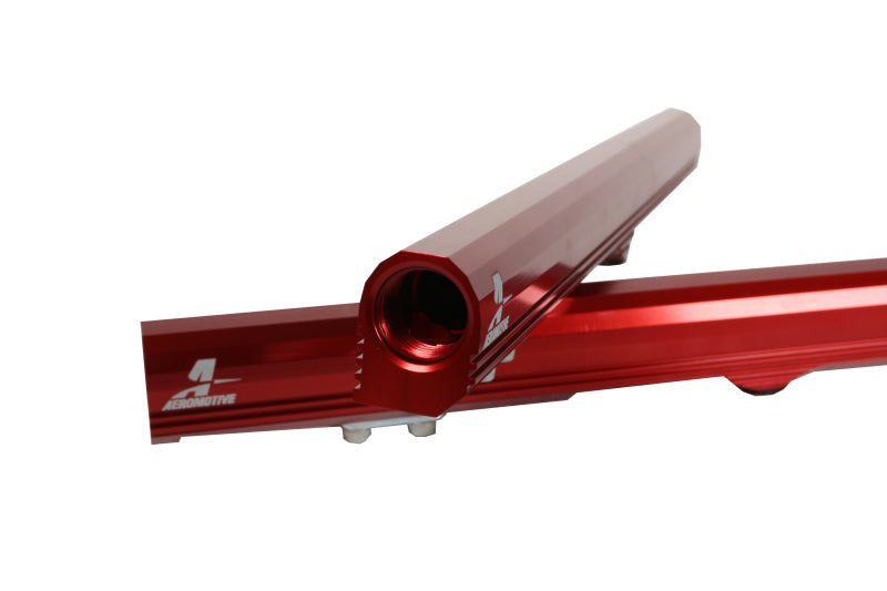 Rails d'alimentation en carburant Aeromotive GM LS7