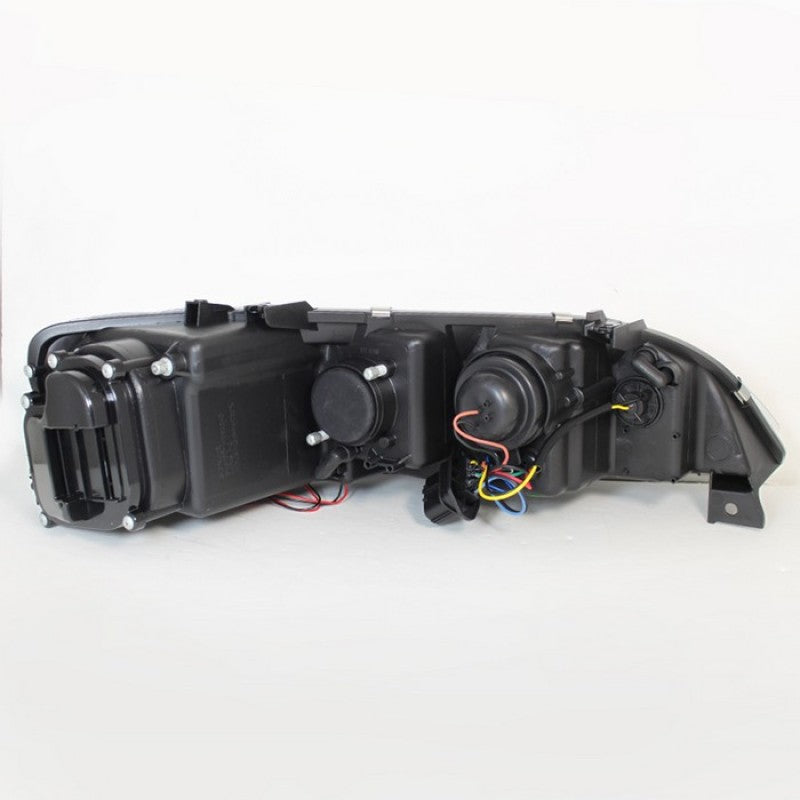 Spyder Mazda 6 03-05 avec phares antibrouillard projecteurs LED Halo DRL Smke PRO-YD-M603-FOG-DRL-SM