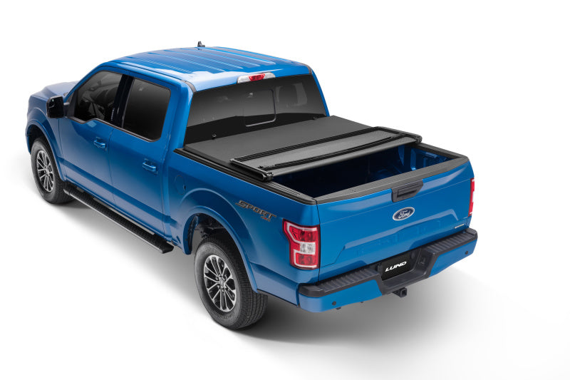 Lund 05-17 Nissan Frontier (5ft. Bed w/o Utility TRack) Genesis Elite Tri-Fold Tonneau Cover - Black