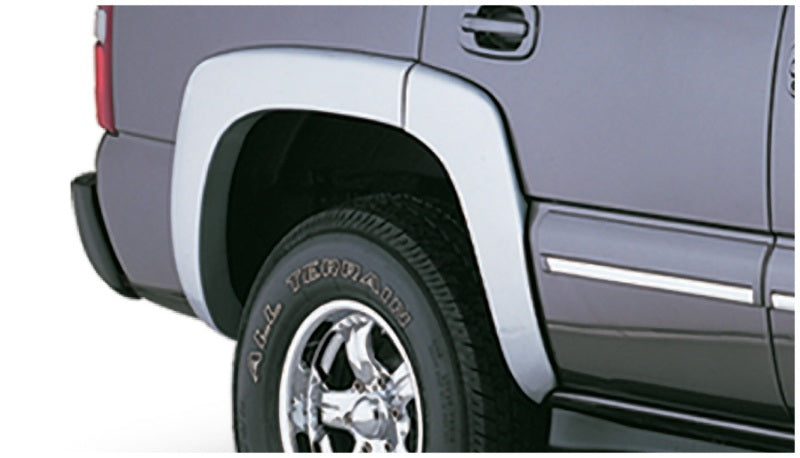 Bushwacker 00-06 Chevy Tahoe OE Style Flares 4 pièces 4 portes - Noir