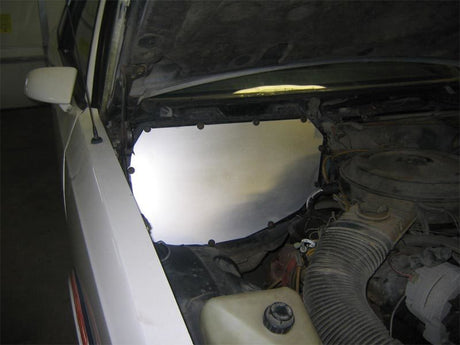 Panneau de suppression de boîte de climatisation/chauffage GM G-Body 78-87 UMI Performance - Noir