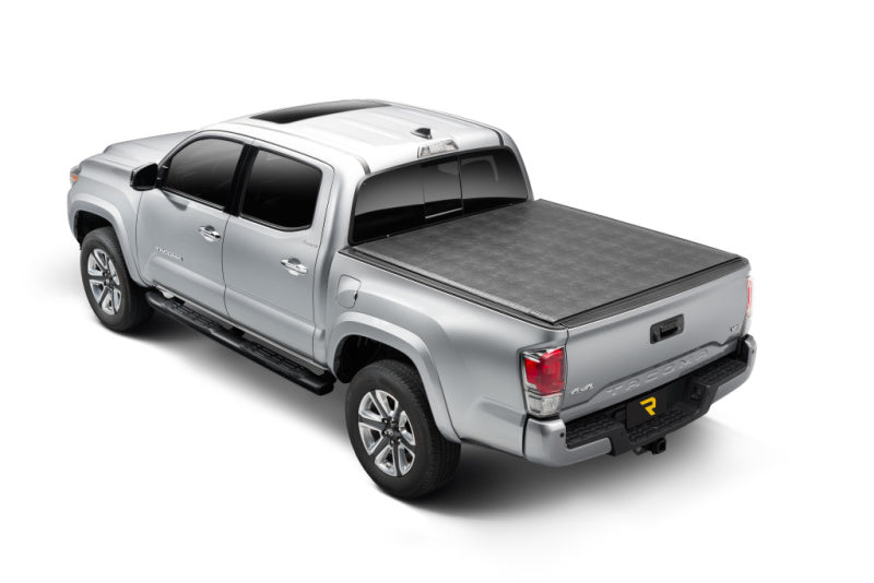 Housse de caisse Sentry de 6 pi 6 po pour Toyota Tundra 2022 de Truxedo - Avec système de rails de pont