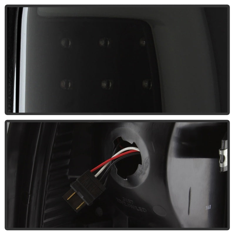 xTune Dodge Ram 1500 94-01 Feux arrière - Barre lumineuse LED - Noir ALT-ON-DRAM94V3-LBLED-BSM