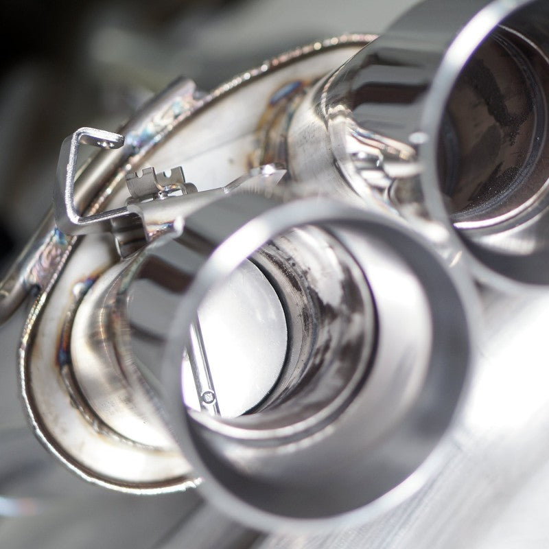 Tuyau en H de connexion de performance Cat-Back Redline pour Ford Mustang GT 18+ en acier inoxydable avec soupapes actives