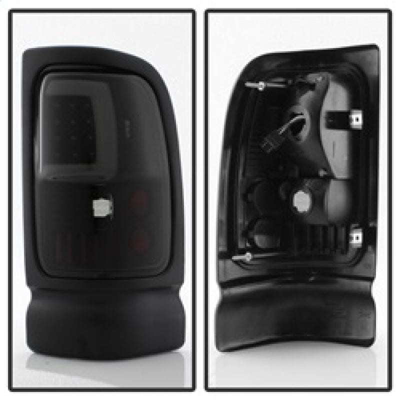 xTune Dodge Ram 1500 94-01 Feux arrière - Barre lumineuse LED - Noir ALT-ON-DRAM94V3-LBLED-BSM