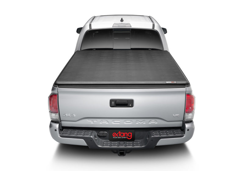 Housse de tonneau Trifecta 2.0 pour Toyota Tundra 2022 de 6,7 pi (fonctionne avec le système de rails) Extang