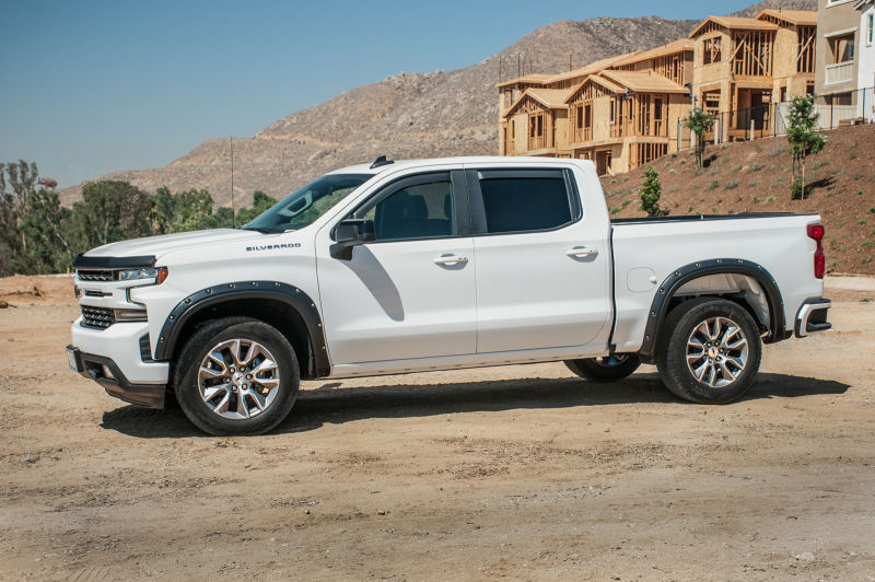 EGR 2019 Chevy 1500 Crew Cab In-Channel Window Visors - Dark Smoke