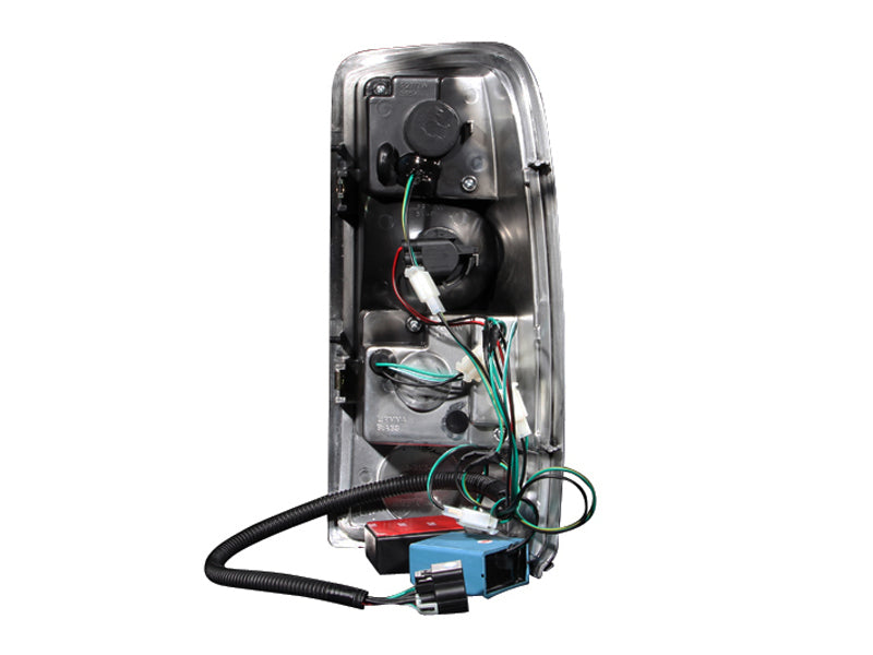 Feux arrière à LED ANZO 2000-2006 Chevrolet Suburban Fumé