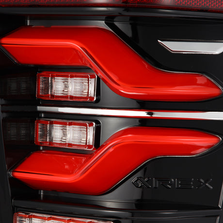 Feux arrière à LED AlphaRex 16-21 Toyota Tacoma LUXX noir/rouge avec lumière active/signal séquentiel
