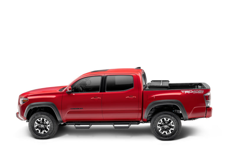 Extang 22-23 Toyota Tundra avec système de rails (caisse de 6 pieds 7 pouces) Trifecta ALX
