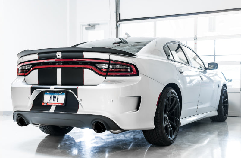 Échappement AWE Tuning 2015+ Dodge Charger 6,4 L/6,2 L Touring Edition non résonnant - Embouts Diamond Blk