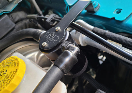 Séparateur d'huile côté conducteur J&amp;L 20-24 Jeep Wrangler 2.0L 3.0 - Anodisé noir