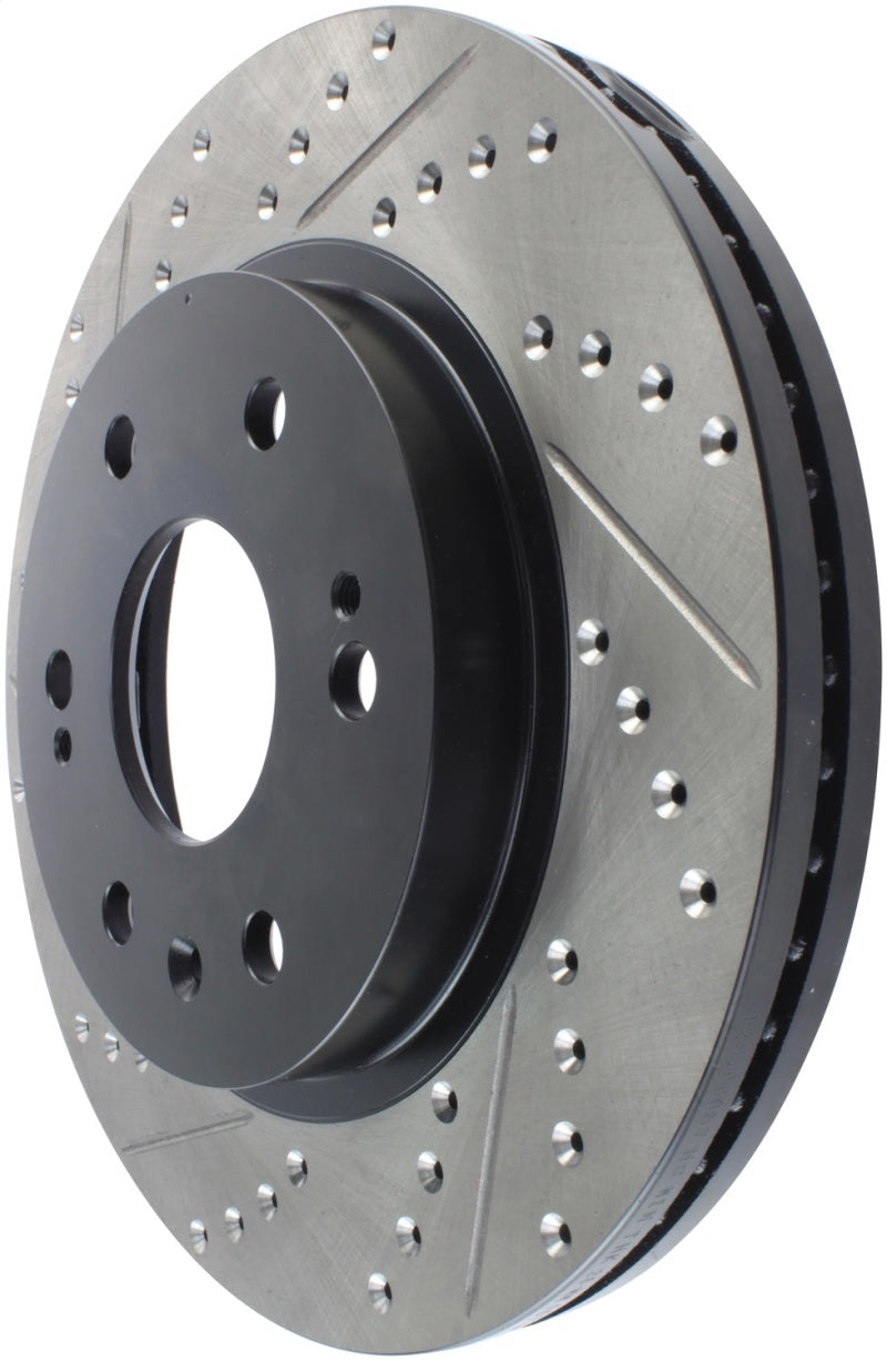 Rotor avant droit rainuré et percé StopTech 05-10 GMC Sierra 1500 (avec tambour arrière) / 07-09 GMC Yukon