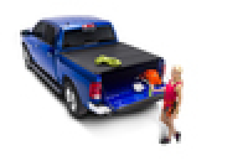 Dodge Ram 1500 BAK 09-18 (Classic 19-20 uniquement) 5 pieds 7 pouces (avec boîte Ram) BAKFlip MX4 finition mate