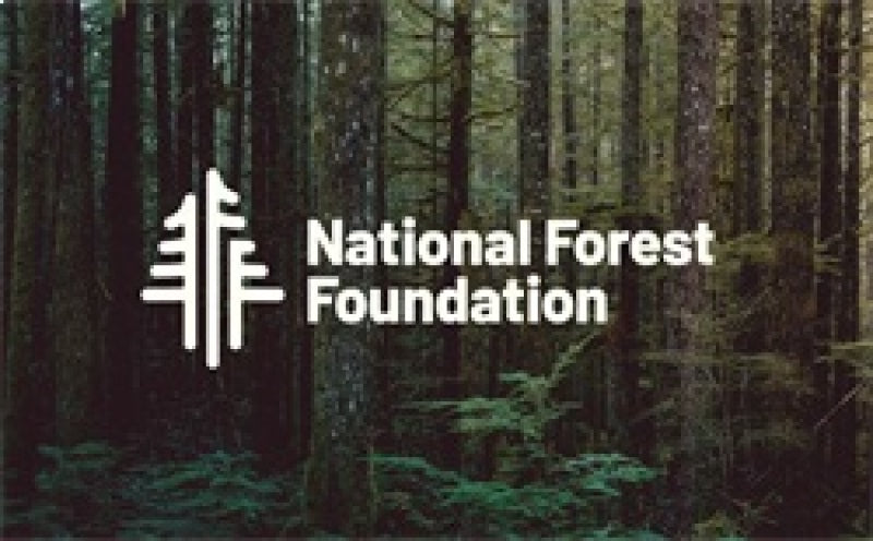 Échappement Cat-Back MagnaFlow 19-23 pour Chevy Silverado 1500 19-23 GMC Sierra 1500 Overland