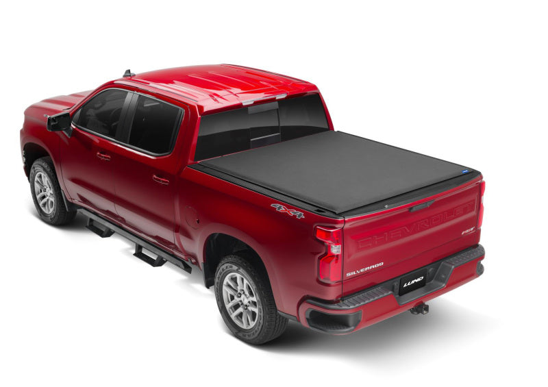 Lund 99-07 Chevy Silverado 1500 (8ft. Bed) Genesis Elite Roll Up Tonneau Cover - Black