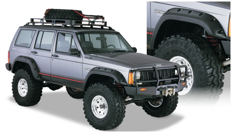 Bushwacker 84-01 Jeep Cherokee Cutout Style Flares 4 pièces Compatible uniquement avec les utilitaires sport à 4 portes - Noir